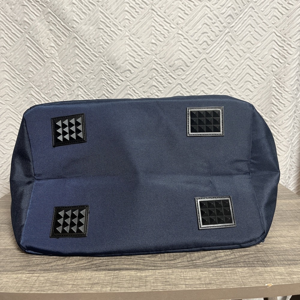 Ariat Team Carryall Tote Navy Tanger Nashville Travel Bag Organizer Pockets NWT - Picture 3 of 9